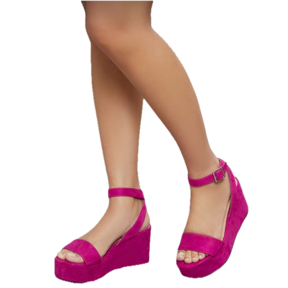 Women's Pink Platform Sandals